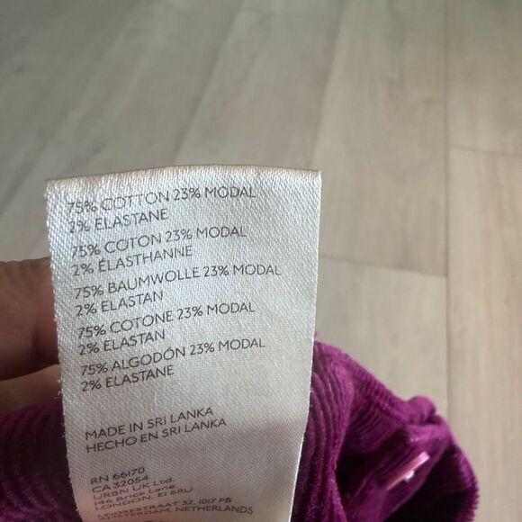 Anthropologie Maeve Colette Cropped Wide Leg Corduroy Pants Grape Purple size 31 - Picture 9 of 10